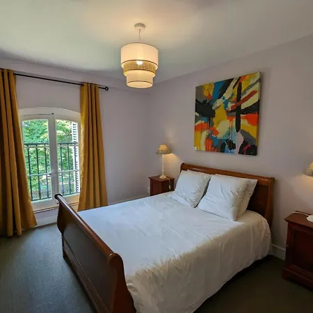 Holiday home Familial Avec Piscine Chauffee, Parc Et Animaux - 3 Chambres, Internet, Equipements Bebe - Fr-1-653-233 Chadurie