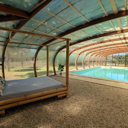 Familial Avec Piscine Chauffee, Parc Et Animaux - 3 Chambres, Internet, Equipements Bebe - Fr-1-653-233 Holiday home *