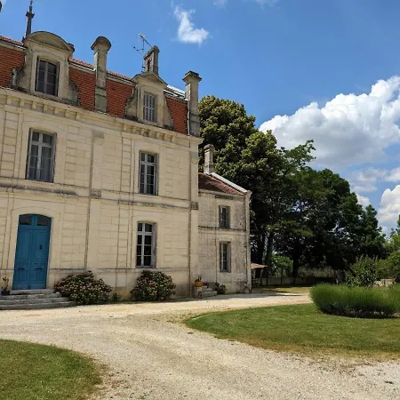 Familial Avec Piscine Chauffee, Parc Et Animaux - 3 Chambres, Internet, Equipements Bebe - Fr-1-653-233 *